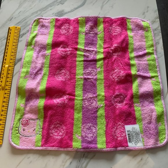 HELLO KITTY ROSE HANDKERCHIEF / TOWEL (2 ITEMS) - Picture 4 of 12